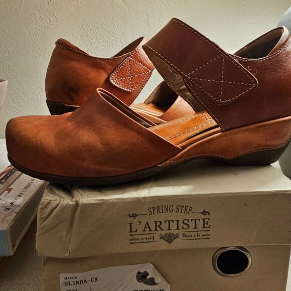 Spring Step L'Artiste Glinda/Gloss Velcro Mary Jane - Caramel 8M - Picture 2 of 4